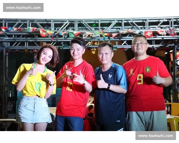 高清足球赛事直播APP下载指南畅享全球赛场精彩即时比分数据分析权威解说 - 副本 - 副本 (70) - 副本 - 副本 - 副本 - 副本