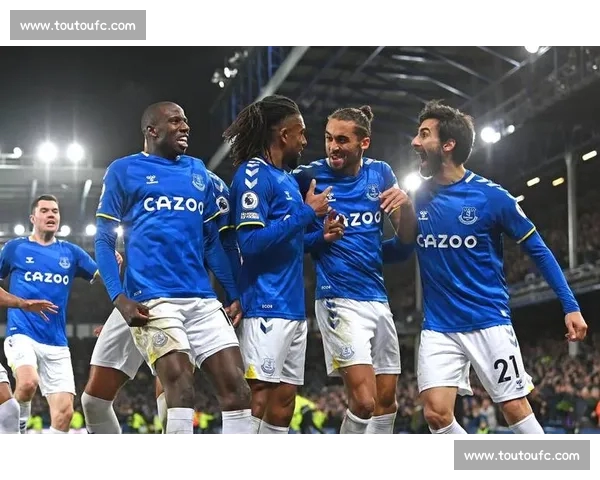 五大联赛最新战况分析:豪门崛起与黑马逆袭,焦点赛事盘点 五大联赛最新战况分析:豪门崛起与黑马逆袭,焦点赛事盘点